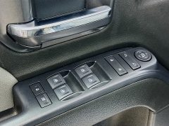 Used 2019  Chevrolet Silverado 1500 Legacy 4WD Double Cab Custom at Dutro Auto near Zanesville&comma; OH