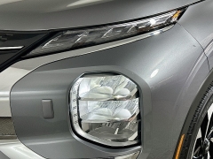 Used 2024  Mitsubishi Outlander SE S-AWC at Dutro Auto near Zanesville&comma; OH