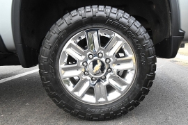 Used 2024  Chevrolet Silverado 2500HD 4WD Crew Cab 159" High Country Gas at Dutro Auto near Zanesville&comma; OH