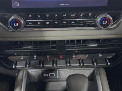 Used 2025  Chevrolet Colorado 4WD Crew Cab ZR2 at Dutro Auto near Zanesville&comma; OH