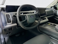 Used 2025  Ford Expedition Active 4x4 at Dutro Auto near Zanesville&comma; OH