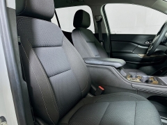 Used 2022  GMC Acadia AWD 4dr SLE at Graham Auto Mall near Mansfield, OH