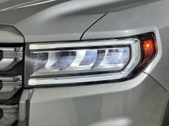 Used 2023  GMC Acadia AWD 4dr AT4 at Graham Auto Mall near Mansfield&comma; OH