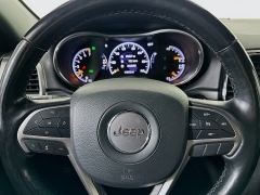 Used 2021  Jeep Grand Cherokee Laredo X 4x4 at Dutro Auto near Zanesville, OH