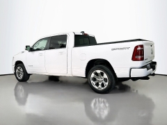 Used 2022  Ram 1500 4WD Big Horn Crew Cab 6'4" Box Lvl 2 at Dutro Auto near Zanesville, OH