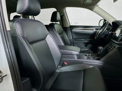 Used 2019  Volkswagen Atlas 4d SUV 3&period;6L SE Technology 4motion at Dutro Auto near Zanesville&comma; OH