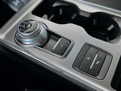 Used 2024  Ford Edge Titanium AWD at Graham Auto Mall near Mansfield, OH