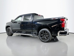 Used 2019  Chevrolet Silverado 1500 4WD Crew Cab LT at Graham Auto Mall near Mansfield, OH