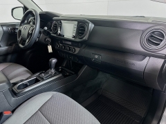 Used 2023  Toyota Tacoma 4WD SR Double Cab 5ft Bed V6 AT at Dutro Auto near Zanesville&comma; OH