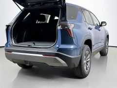 New 2026  Chevrolet Equinox FWD 4dr LT w&sol;1LT at Dutro Auto near Zanesville&comma; OH