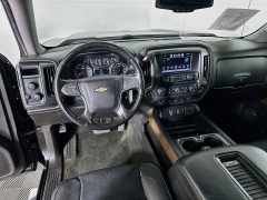 Used 2016  Chevrolet Silverado 1500 4WD Crew Cab LTZ at Graham Auto Mall near Mansfield&comma; OH