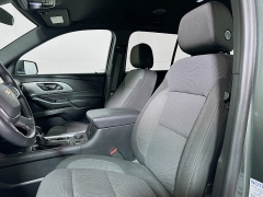 Used 2023  Chevrolet Traverse FWD 4dr LT Cloth w/1LT at Graham Auto Mall near Mansfield, OH