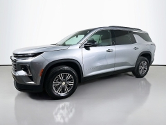 Used 2026  Chevrolet Traverse AWD 4dr LT w&sol;2LT at Dutro Auto near Zanesville&comma; OH