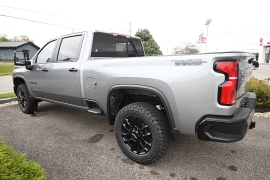 New 2026  Chevrolet Silverado 2500HD 4WD Crew Cab 159" LT Gas at Dutro Auto near Zanesville, OH