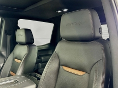 Used 2020  GMC Sierra 1500 4WD Crew Cab AT4 at Dutro Auto near Zanesville&comma; OH