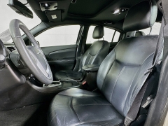 Used 2012  Chrysler 200 4d Sedan Limited at Dutro Auto near Zanesville&comma; OH