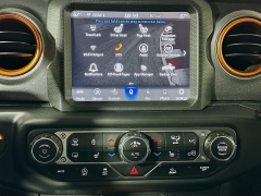 Used 2021  Jeep Gladiator Mojave 4x4 at Dutro Auto near Zanesville&comma; OH