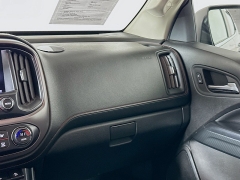 Used 2015  GMC Canyon 4WD Crew Cab SLE at Dutro Auto near Zanesville&comma; OH