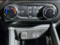 Used 2025  Chevrolet Trailblazer AWD 4dr LS at Dutro Auto near Zanesville&comma; OH
