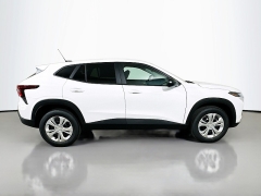 New 2026  Chevrolet Trax FWD 4dr LS at Graham Auto Mall near Mansfield&comma; OH