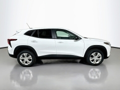 New 2026  Chevrolet Trax FWD 4dr LS at Dutro Auto near Zanesville&comma; OH