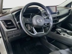 Used 2023  Nissan Rogue FWD SV at Dutro Auto near Zanesville&comma; OH