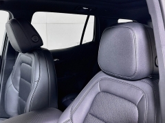 New 2027  Chevrolet Equinox FWD 4dr LT w&sol;1LT at Graham Auto Mall near Mansfield&comma; OH