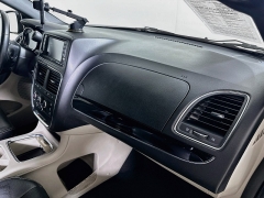 Used 2019  Dodge Grand Caravan 4d Wagon SXT at Dutro Auto near Zanesville&comma; OH