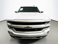 Used 2018  Chevrolet Silverado 1500 4WD Crew Cab LT Z71 at Dutro Auto near Zanesville&comma; OH