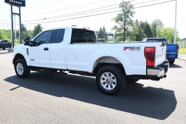 Used 2022  Ford Super Duty F-350 4WD XLT SuperCab SRW 8' Box at Dutro Auto near Zanesville&comma; OH