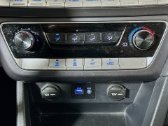 Used 2019  Hyundai Sonata 4d Sedan SE at Dutro Auto near Zanesville, OH