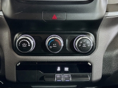 Used 2022  Ram 1500 2WD Big Horn Quad Cab 6'4" Box at Graham Auto Mall near Mansfield&comma; OH