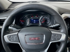 Used 2022  GMC Acadia AWD 4dr SLE at Graham Auto Mall near Mansfield, OH