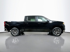 Used 2022  Chevrolet Silverado 1500 4WD Crew Cab 147" LT w&sol;2FL at Graham Auto Mall near Mansfield&comma; OH