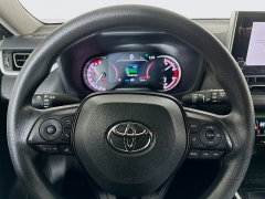Used 2024  Toyota RAV4 XLE FWD at Graham Auto Mall near Mansfield&comma; OH
