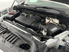 Used 2021  Chevrolet Silverado 1500 4WD Crew Cab 147" High Country at Graham Auto Mall near Mansfield, OH