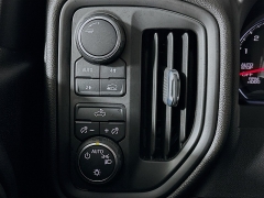 Used 2022  Chevrolet Silverado 1500 4WD Double Cab 147" Custom at Dutro Auto near Zanesville&comma; OH