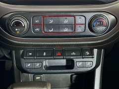 Used 2015  GMC Canyon 4WD Crew Cab SLE at Dutro Auto near Zanesville&comma; OH