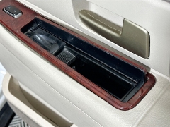 Used 2004  Lincoln Town Car 4d Sedan Signature at Graham Auto Mall near Mansfield&comma; OH