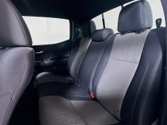 Used 2021  Toyota Tacoma 4WD TRD Off Road Double Cab 5ft Bed V6 AT at Dutro Auto near Zanesville&comma; OH