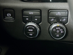 Used 2024  GMC Sierra 1500 4WD Crew Cab 147" Elevation w&sol;3VL at Graham Auto Mall near Mansfield&comma; OH