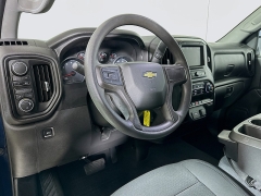 Used 2020  Chevrolet Silverado 1500 4WD Crew Cab Custom at Dutro Auto near Zanesville&comma; OH