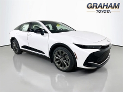  2026 Toyota Crown Limited AWD at Dutro Auto near Zanesville&comma; OH