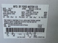 Used 2017  Ford Explorer 4d SUV 4WD XLT at Dutro Auto near Zanesville&comma; OH
