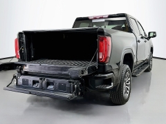 Used 2020  GMC Sierra 1500 4WD Crew Cab AT4 at Dutro Auto near Zanesville&comma; OH