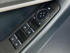 Used 2025  Ford Explorer ST-Line 4WD at Graham Auto Mall near Mansfield&comma; OH