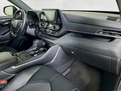 Used 2022  Toyota Highlander XSE AWD at Dutro Auto near Zanesville&comma; OH