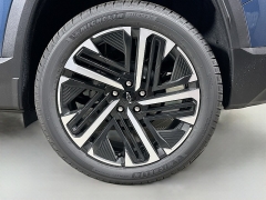 New 2026  Chevrolet Equinox AWD 4dr RS w&sol;2RS at Graham Auto Mall near Mansfield&comma; OH