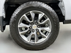 Used 2024  Chevrolet Silverado 1500 4WD Crew Cab 147" LT w/2FL at Dutro Auto near Zanesville, OH