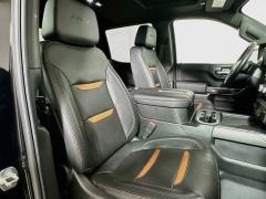 Used 2020  GMC Sierra 1500 4WD Crew Cab AT4 at Dutro Auto near Zanesville&comma; OH
